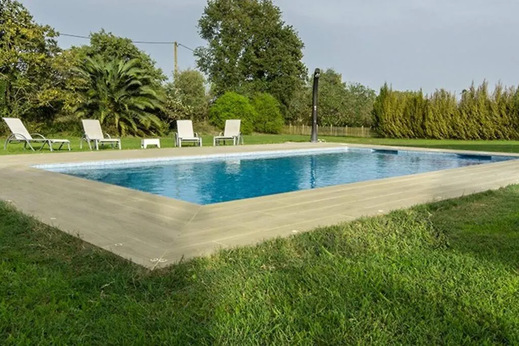 Country house Casa Rural En Rupia Con Piscina