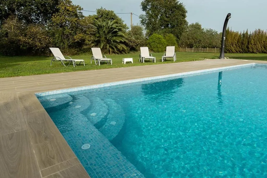 Country house Casa Rural En Rupia Con Piscina