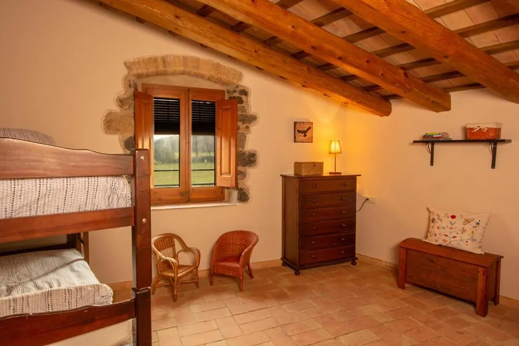 Country house Casa Rural En Rupia Con Piscina