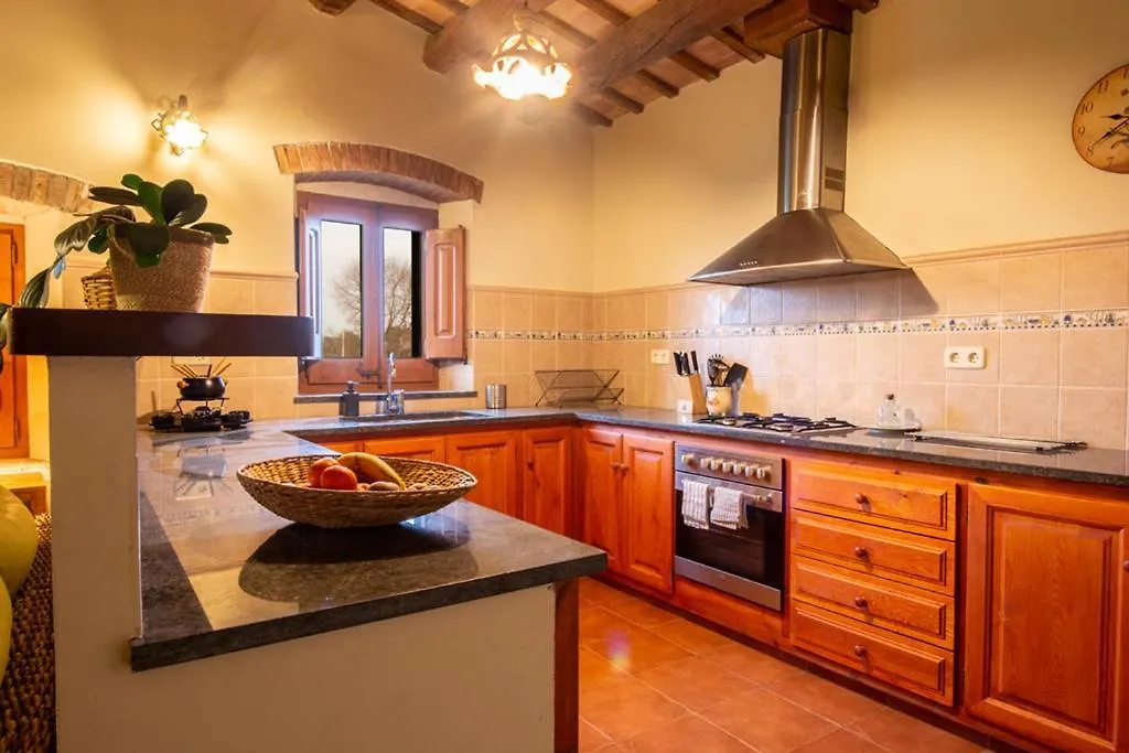 Casa Rural En Rupia Con Piscina